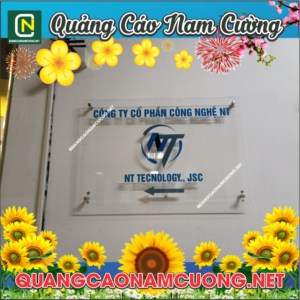 biển tên công ty trụ kính sang trọng